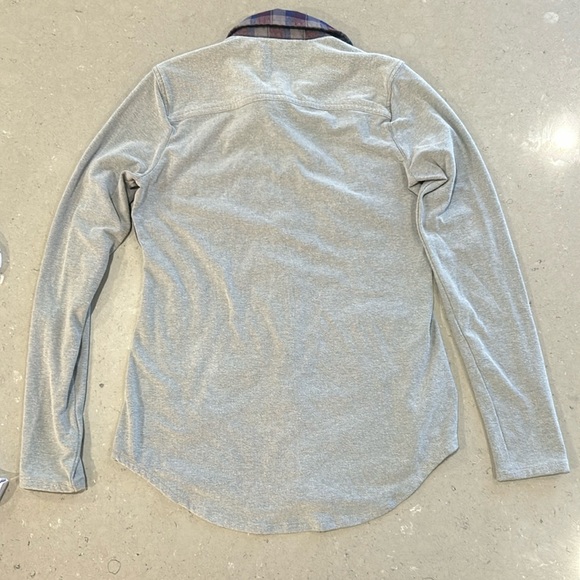 Marmot button down - Picture 5 of 5